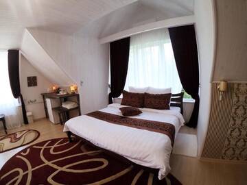 Фото номера Улучшенный люкс Загородные дома Villa Rose г. Teterivka 10